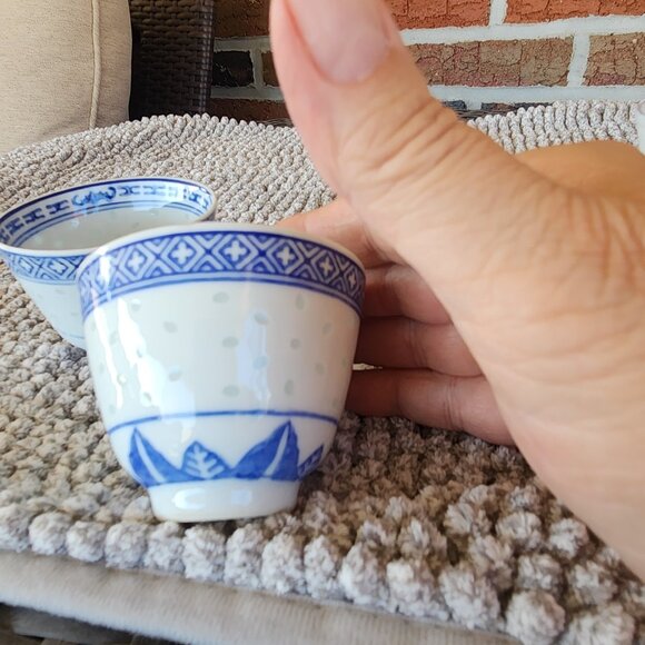 4 - Rare Vintage Sake/Tea Cups - Picture 11 of 16